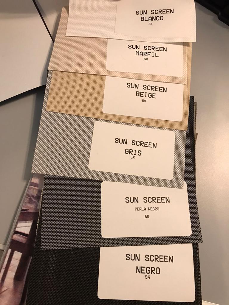 Cortina sun screen premium con filtro solar 5%